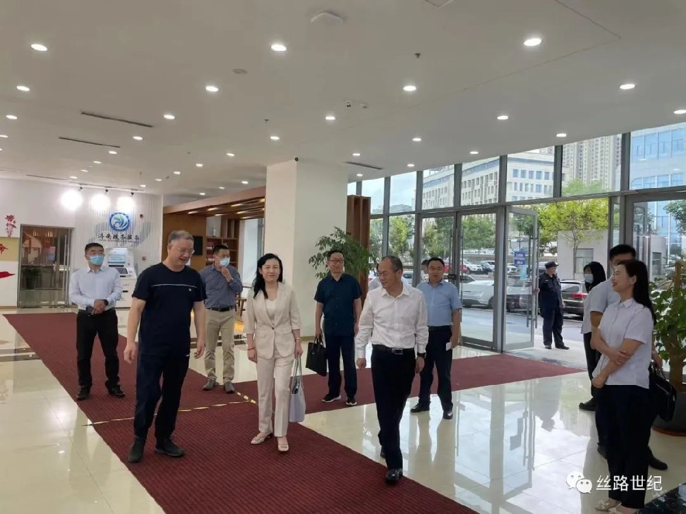 民革济南市委会领导赴济南福瑞达自贸创新产业园调研